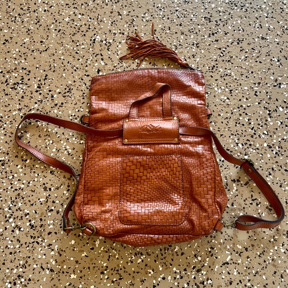 Patricia Nash Brown Leather Convertible Bag - Picture 4 of 6